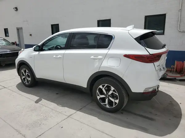 KNDPMCAC4M7906842 2021 KIA SPORTAGE - Image 2
