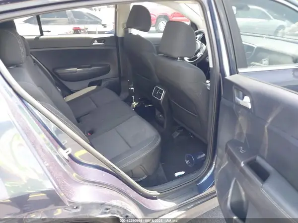 KNDPMCAC4M7933457 2021 KIA SPORTAGE - Image 8