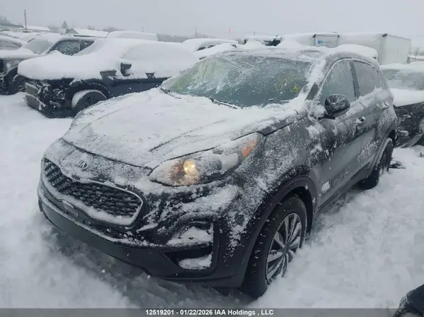 KNDPMCAC4M7940649 2021 KIA SPORTAGE - Image 2