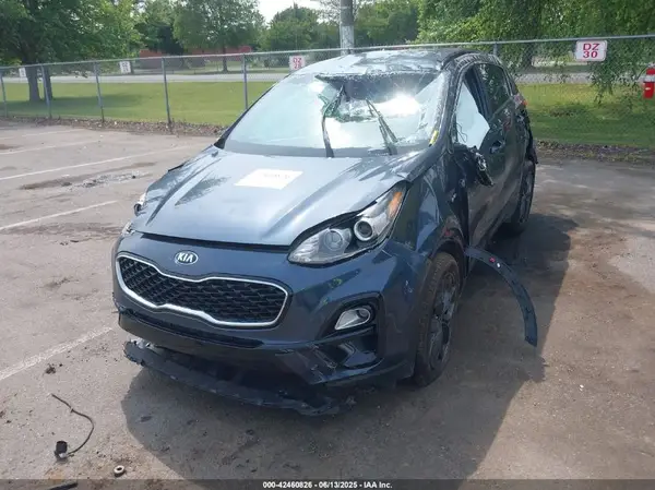 KNDPMCAC4N7000756 2022 KIA SPORTAGE - Image 2