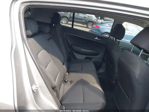 KNDPMCAC4N7001244 2022 KIA SPORTAGE - Image 8