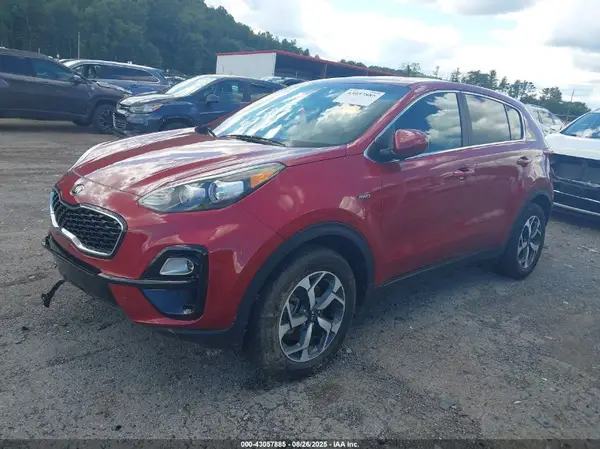 KNDPMCAC4N7008811 2022 KIA SPORTAGE - Image 2