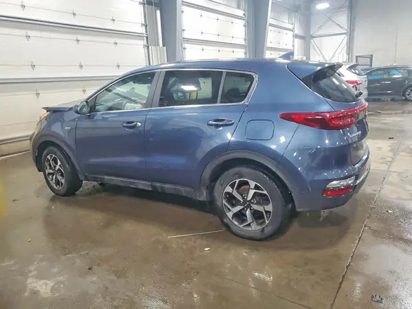 KNDPMCAC4N7011823 2022 KIA SPORTAGE - Image 2