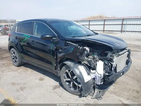 KNDPMCAC4N7955783 2022 KIA SPORTAGE - Image 1