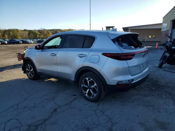 KNDPMCAC4N7969151 2022 KIA SPORTAGE - Image 2