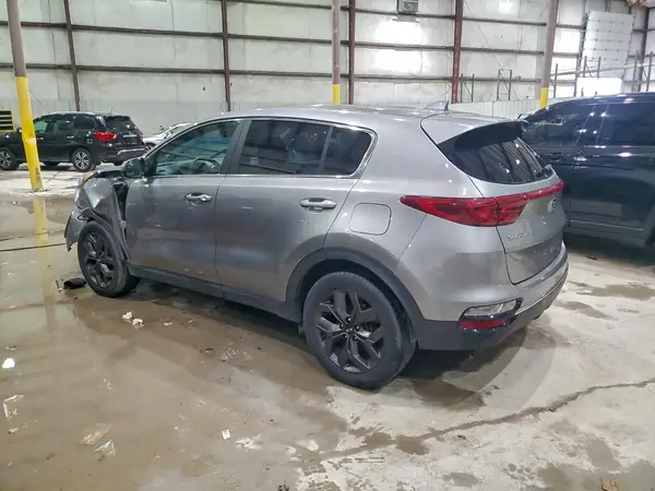KNDPMCAC4N7973703 2022 KIA SPORTAGE - Image 2