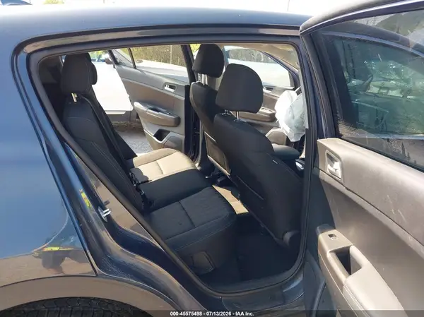 KNDPMCAC4N7978450 2022 KIA SPORTAGE - Image 8