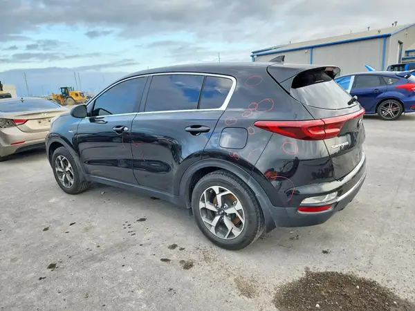 KNDPMCAC4N7994518 2022 KIA SPORTAGE - Image 2