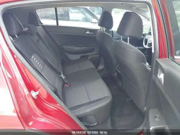 KNDPMCAC5H7033558 2017 KIA SPORTAGE - Image 8