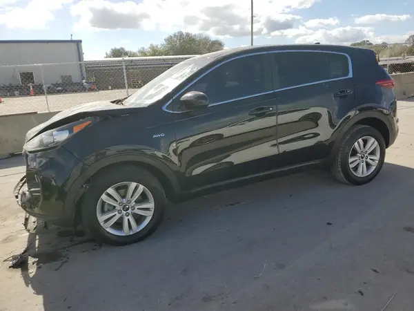 KNDPMCAC5H7037965 2017 KIA SPORTAGE - Image 1