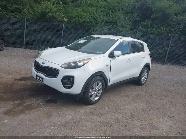 KNDPMCAC5H7040039 2017 KIA SPORTAGE - Image 2