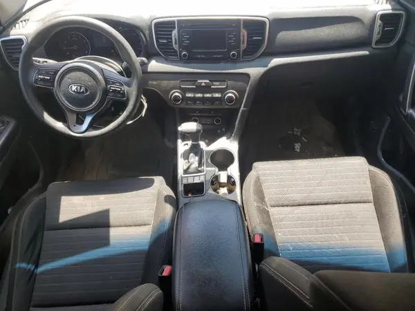 KNDPMCAC5H7043958 2017 KIA SPORTAGE - Image 8