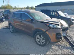 KNDPMCAC5H7048500 2017 KIA SPORTAGE