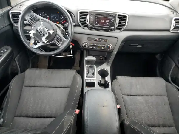 KNDPMCAC5H7064146 2017 KIA SPORTAGE - Image 8