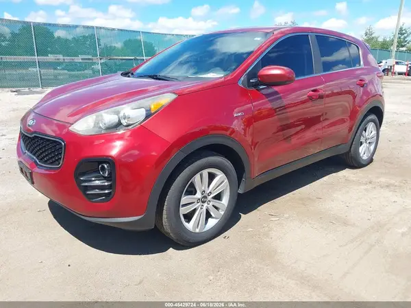 KNDPMCAC5H7067404 2017 KIA SPORTAGE - Image 2