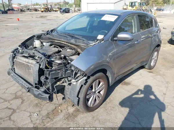 KNDPMCAC5H7081187 2017 KIA SPORTAGE - Image 2
