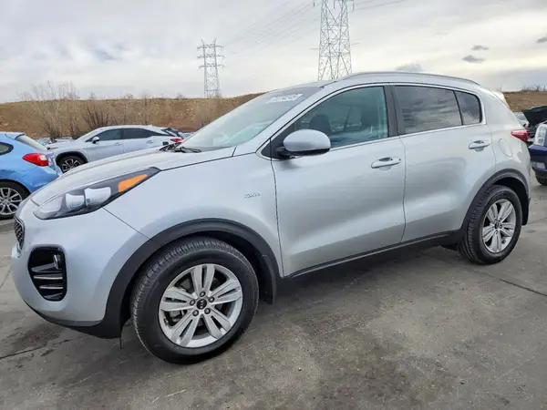KNDPMCAC5H7102586 2017 KIA SPORTAGE - Image 1