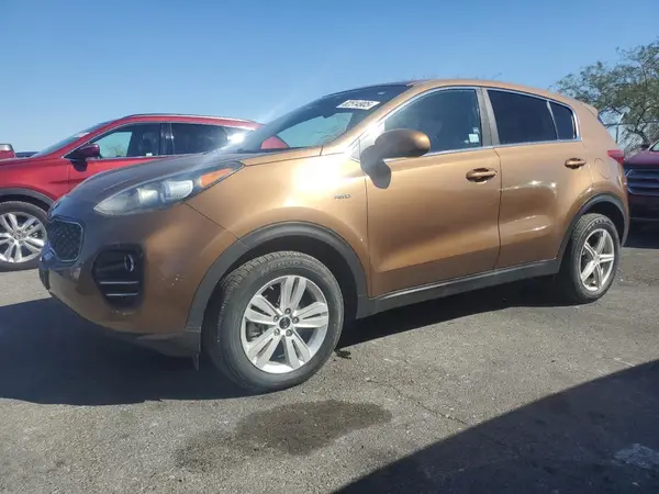 KNDPMCAC5H7114379 2017 KIA SPORTAGE - Image 1