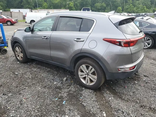 KNDPMCAC5H7157300 2017 KIA SPORTAGE - Image 2