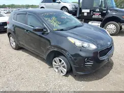 KNDPMCAC5H7163890 2017 KIA SPORTAGE