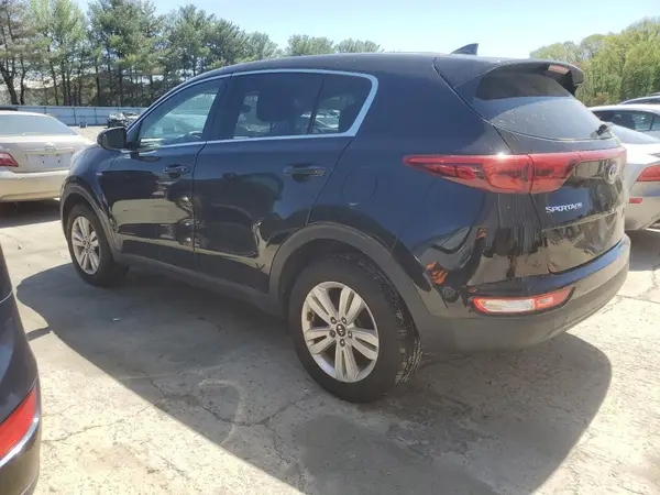 KNDPMCAC5H7170063 2017 KIA SPORTAGE - Image 2