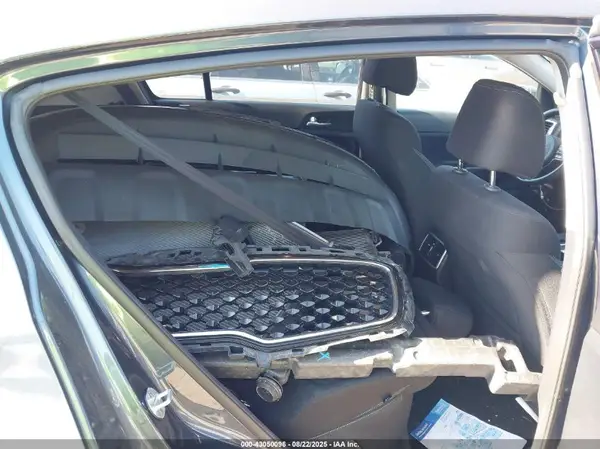KNDPMCAC5H7177949 2017 KIA SPORTAGE - Image 8