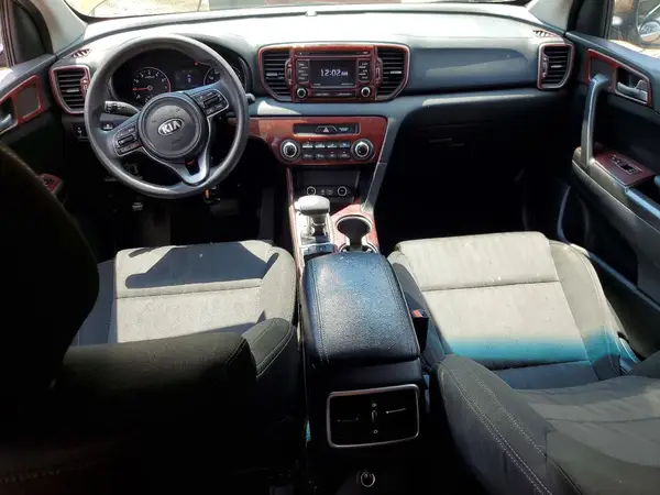 KNDPMCAC5H7186635 2017 KIA SPORTAGE - Image 8