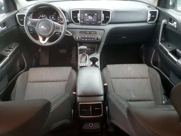 KNDPMCAC5H7187445 2017 KIA SPORTAGE - Image 8