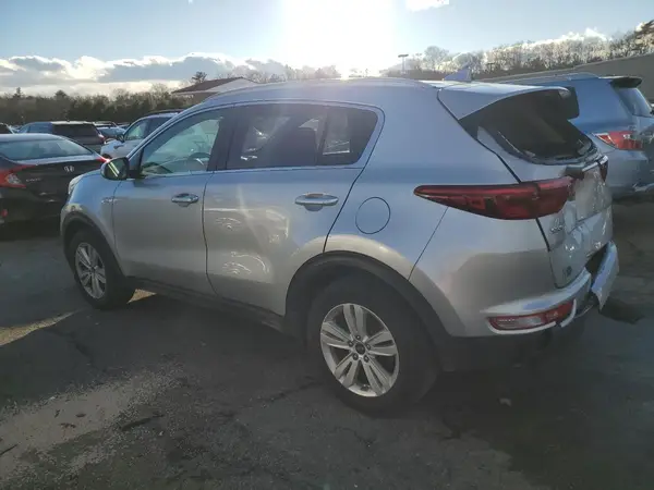 KNDPMCAC5H7187994 2017 KIA SPORTAGE - Image 2