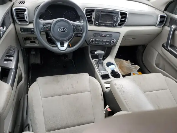 KNDPMCAC5H7188532 2017 KIA SPORTAGE - Image 8