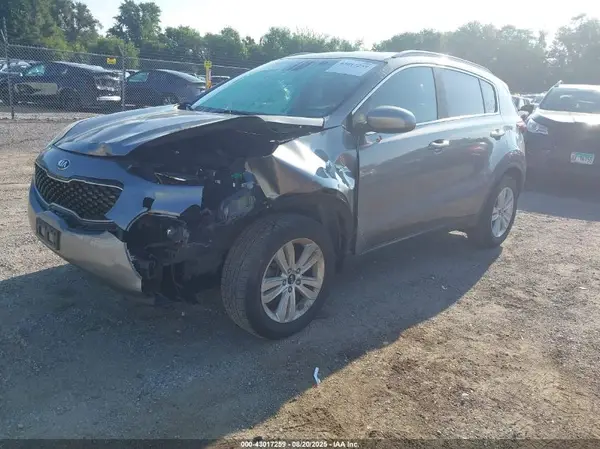 KNDPMCAC5H7205149 2017 KIA SPORTAGE - Image 2