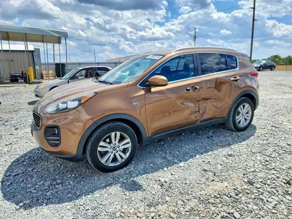 KNDPMCAC5H7206303 2017 KIA SPORTAGE - Image 1
