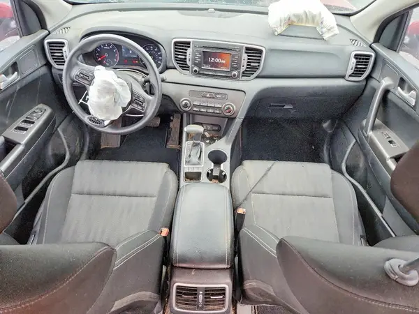 KNDPMCAC5H7217608 2017 KIA SPORTAGE - Image 8