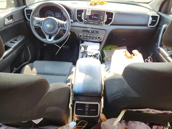 KNDPMCAC5H7229032 2017 KIA SPORTAGE - Image 8