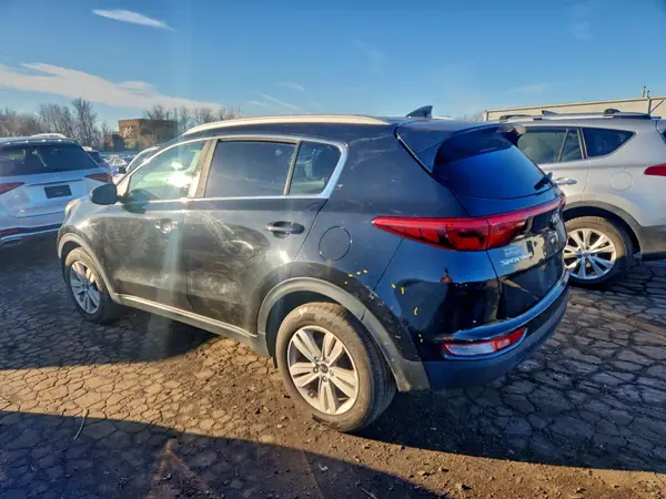 KNDPMCAC5H7236661 2017 KIA SPORTAGE - Image 2