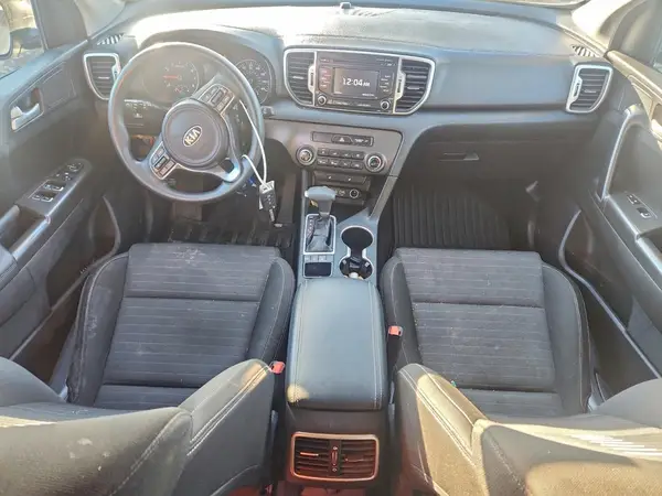 KNDPMCAC5H7236661 2017 KIA SPORTAGE - Image 8