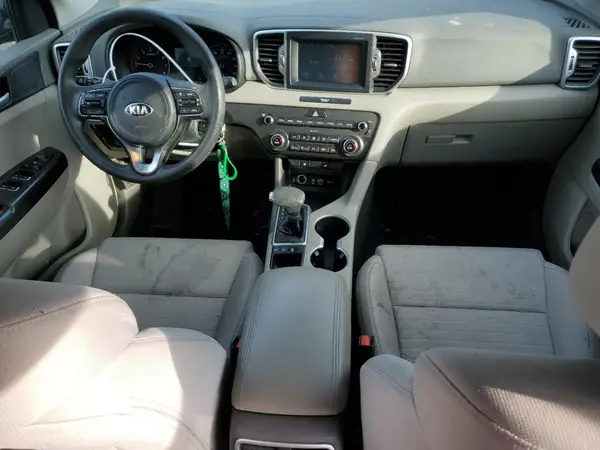 KNDPMCAC5H7239866 2017 KIA SPORTAGE - Image 8