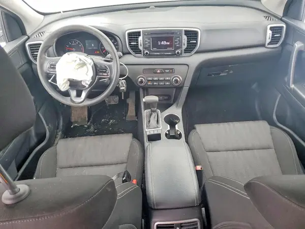 KNDPMCAC5H7250351 2017 KIA SPORTAGE - Image 8