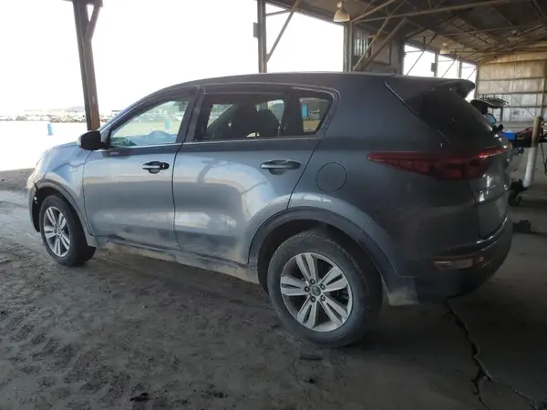 KNDPMCAC5H7254996 2017 KIA SPORTAGE - Image 2