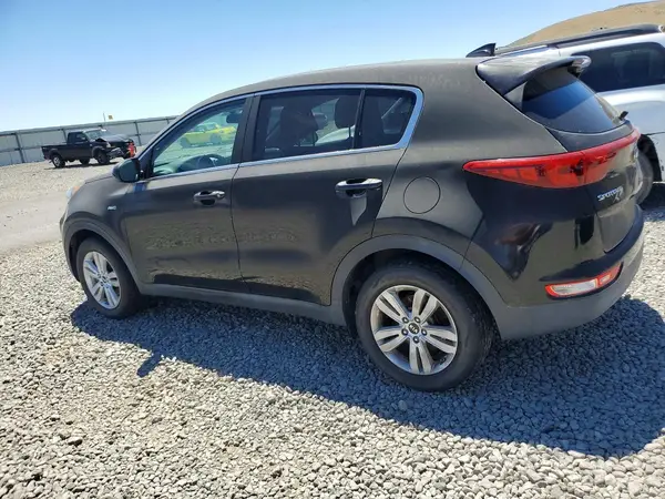 KNDPMCAC5H7257882 2017 KIA SPORTAGE - Image 2