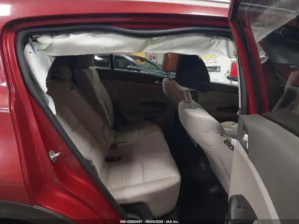 KNDPMCAC5H7260345 2017 KIA SPORTAGE - Image 8