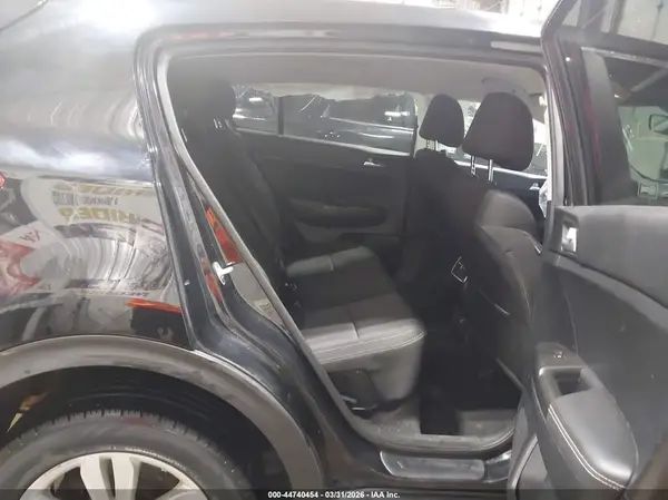 KNDPMCAC5H7267781 2017 KIA SPORTAGE - Image 8