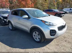 KNDPMCAC5J7337785 2018 KIA SPORTAGE