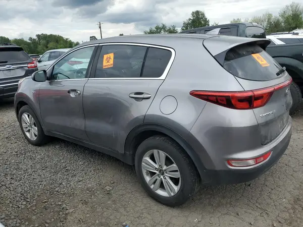 KNDPMCAC5J7338337 2018 KIA SPORTAGE - Image 2