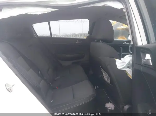 KNDPMCAC5J7338449 2018 KIA SPORTAGE - Image 8