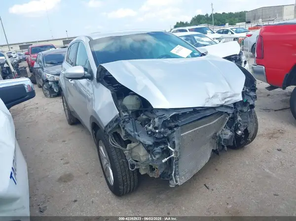KNDPMCAC5J7348043 2018 KIA SPORTAGE - Image 1