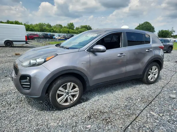 KNDPMCAC5J7389644 2018 KIA SPORTAGE - Image 1