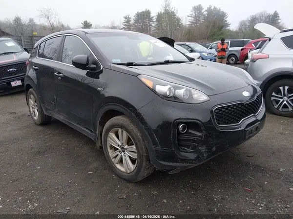 KNDPMCAC5J7391409 2018 KIA SPORTAGE - Image 1