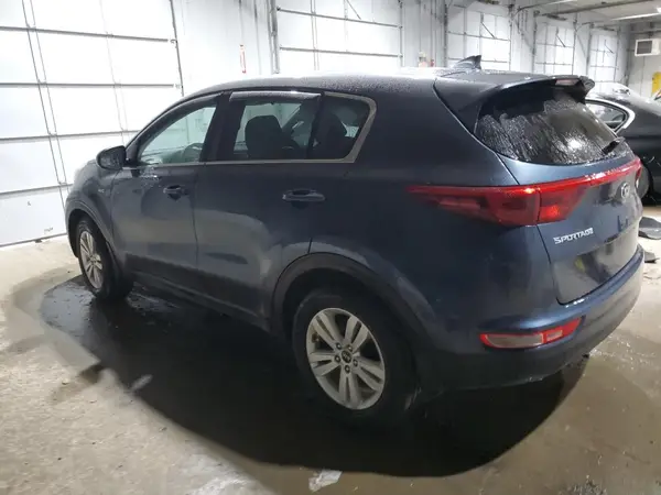 KNDPMCAC5J7406880 2018 KIA SPORTAGE - Image 2