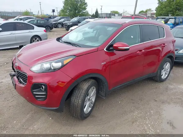 KNDPMCAC5J7417166 2018 KIA SPORTAGE - Image 2